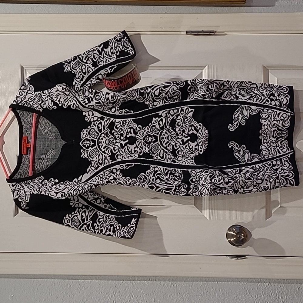 WOW Couture Black and White 3/4 Sleeve Bodycon Dress Size Medium